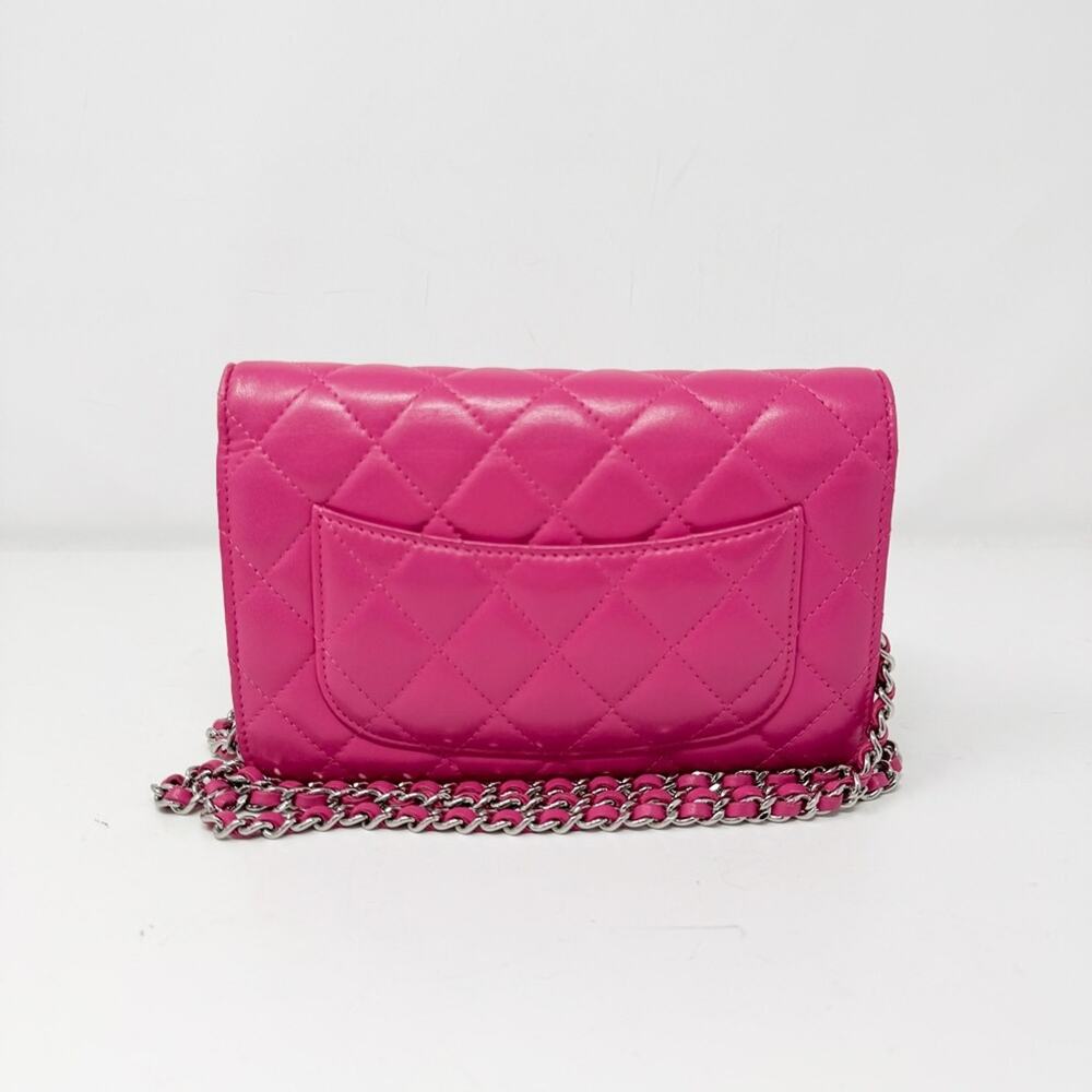 Chanel Lambskin Pink Wallet on Chain - Picture 3 of 9